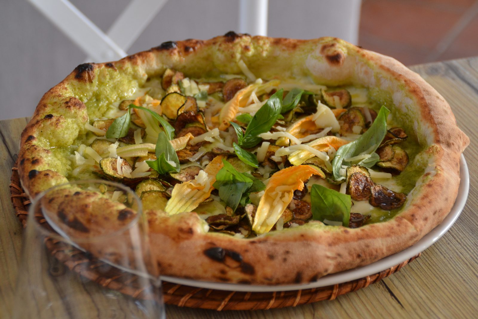Pizza gourmet dal forno a legna di Josè Restaurant